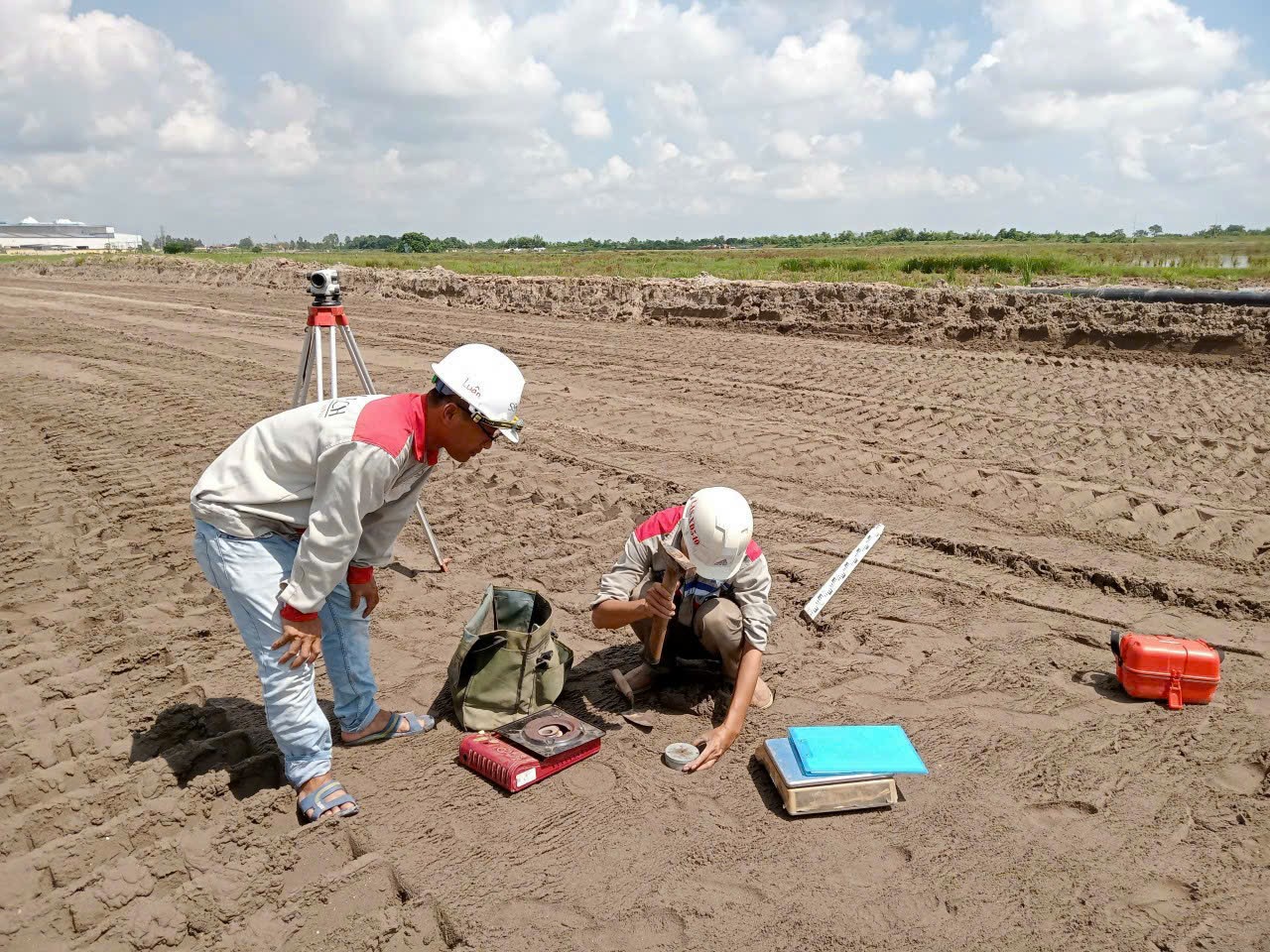 Kiểm tra & thí nghiệm hiện trường